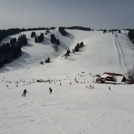 Hrabovo Barbora 19 루좀베로크