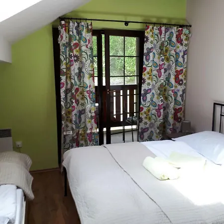 Hrabovo Barbora 19 아파트 루좀베로크